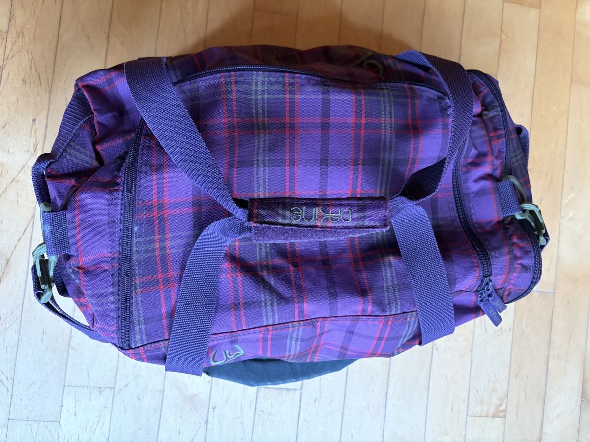 Dakine Taschen: Dakine EQ Bag 51L – Gebraucht aus Rüegsau von escribella 1