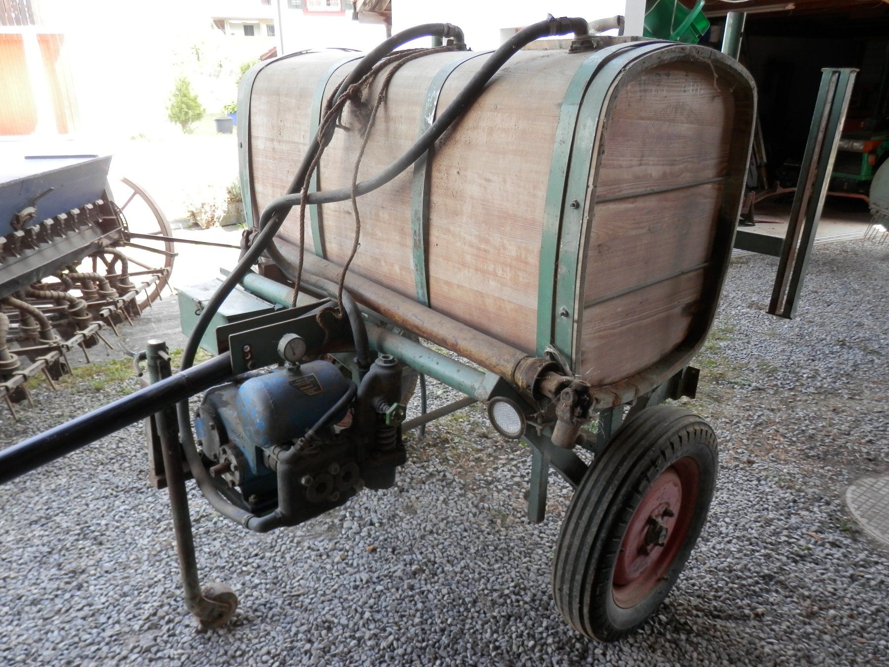Alle Maschinen: Feldspritze Birchmeier – Gebraucht aus Niederhasli von 1.Biker
