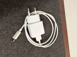 Original IQOS USB-C Ladegerät mit USB-C-Kabel