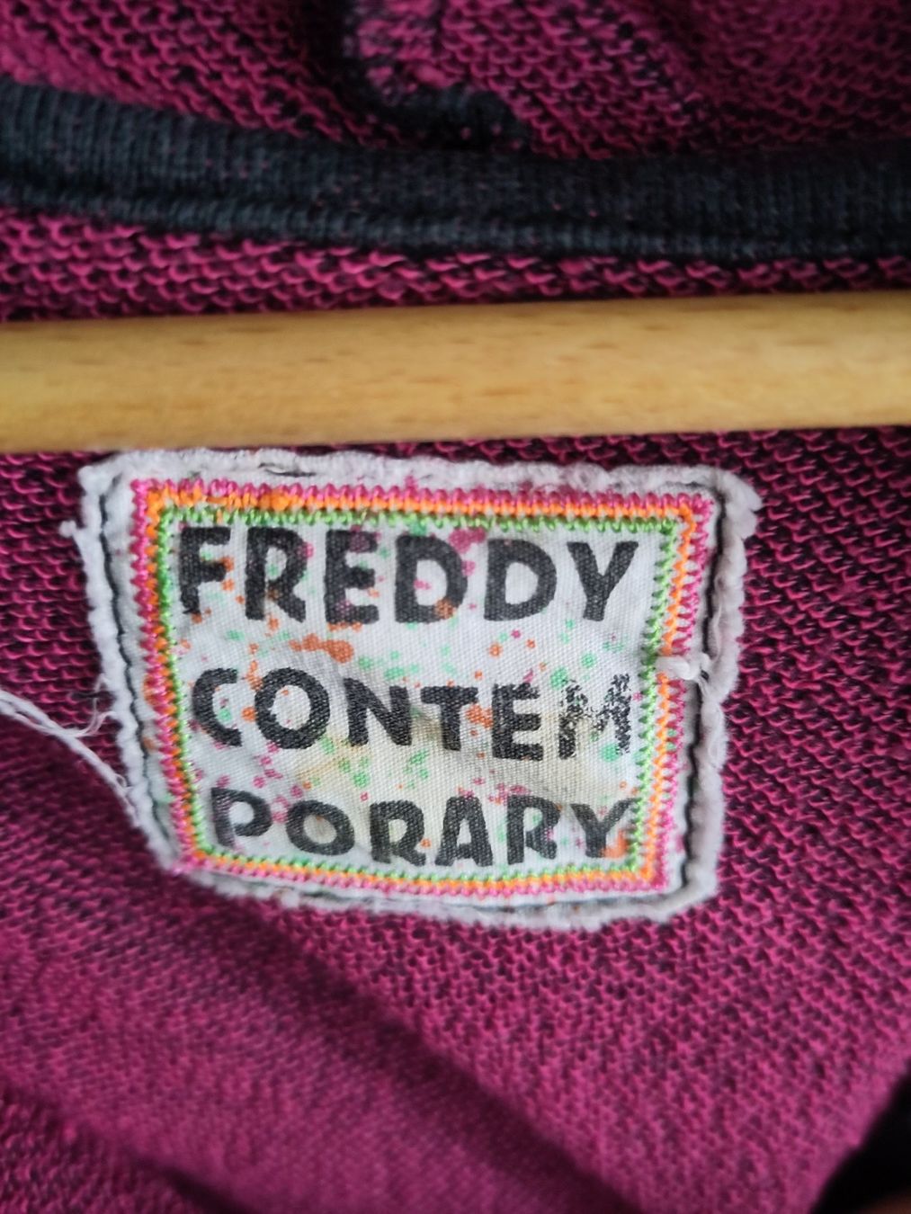 Freddy Pullover & Sweatshirts: Freddy Pullover – Gebraucht aus Zürich von Saf12 3