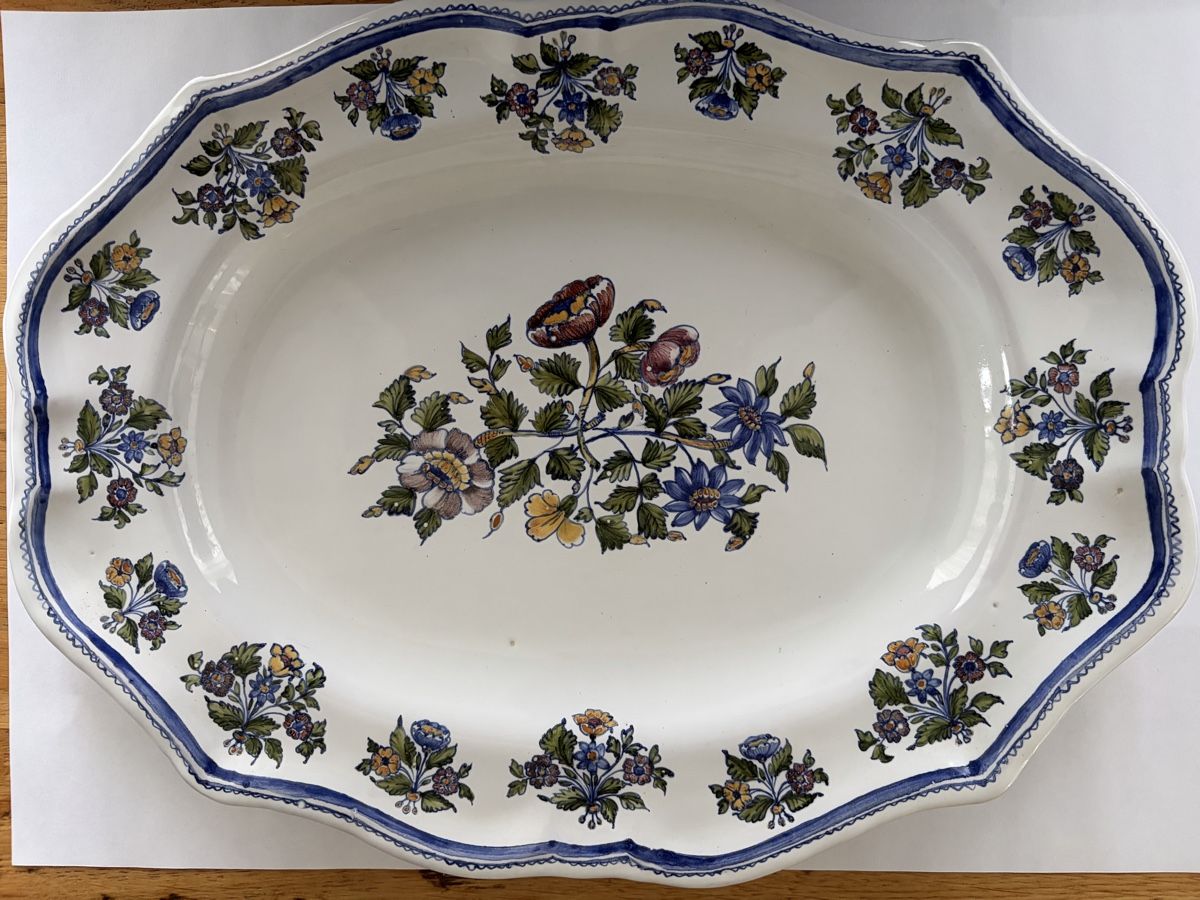 Piatti di portata: Plat ovale véritable  Moustiers – Usato da Echallens venduto da leo_dk2d