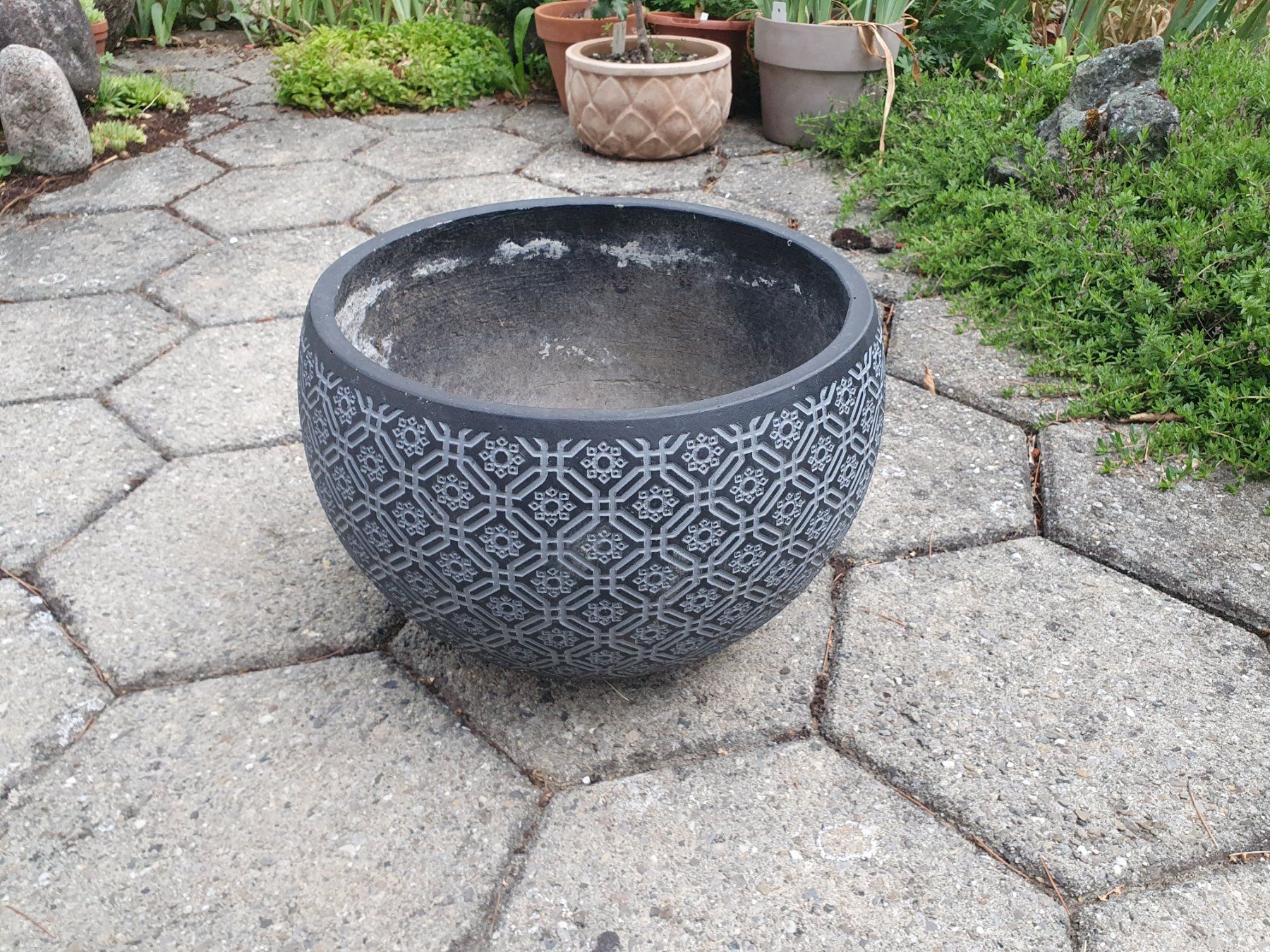 Pots de fleurs: Blumentopf - Pflanzschale – D'occasion à Steffisburg par C.Kreuzer