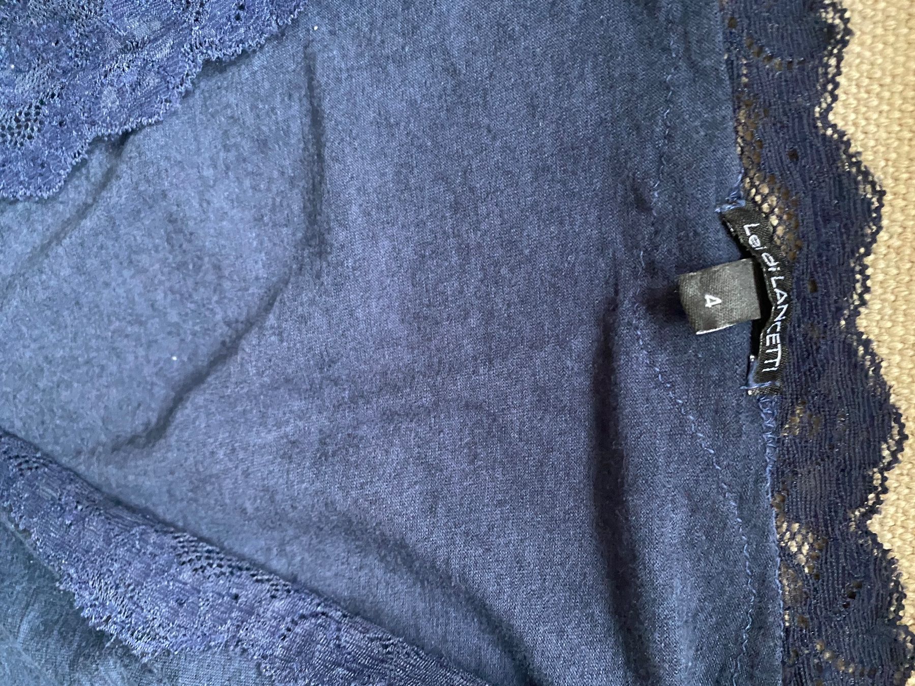 Négligés & Pyjamas: Complet negligé 2pcs lancetti liseuse bleu ta – D'occasion à Küssnacht am Rigi par CALIFRASQUI 4