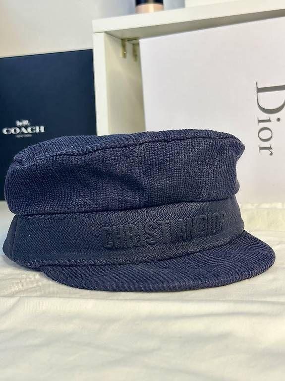 Copricapi, berretti & cappellini: Dior cup sailor – Usato da Biel/Bienne venduto da fab_66kd 1