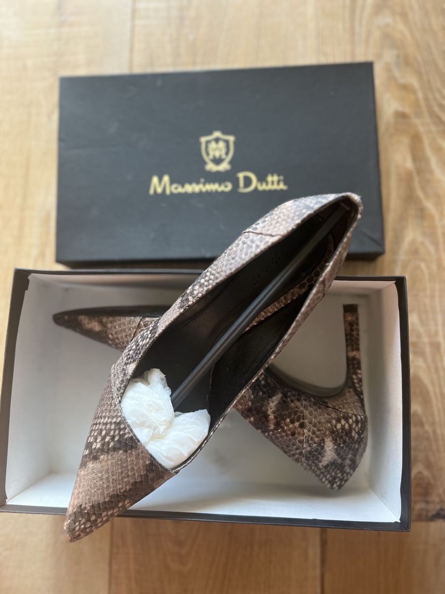 Massimo Dutti Damenschuhe: Massimo Dutti 41  cuir avec motif python – Gebraucht aus Nyon von ikel78