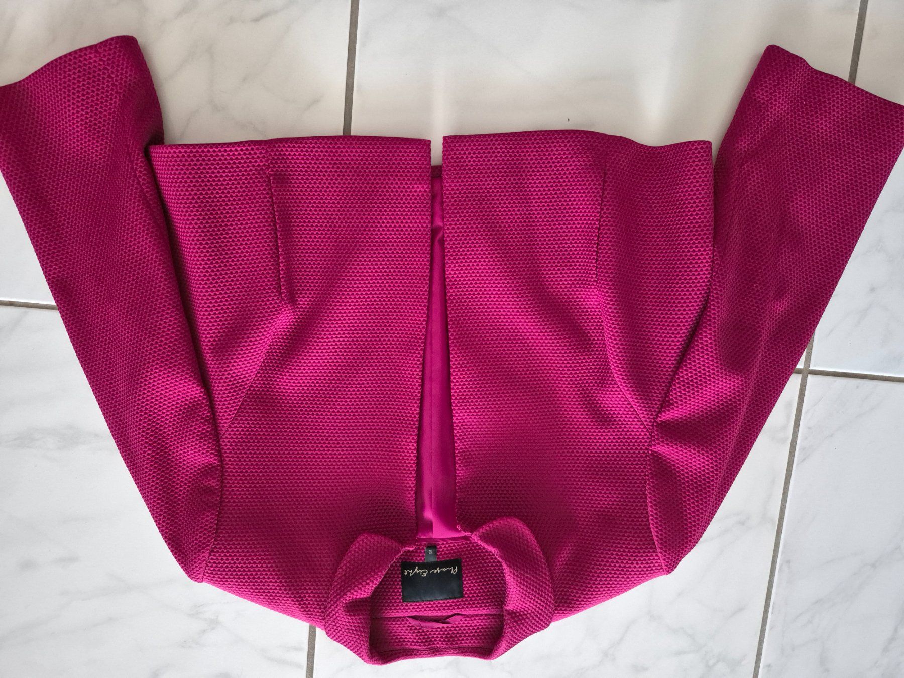 Phase Eight Robes: Phase Eight Damenkleid mit Bolero Gr.16 – D'occasion à BASSERSDORF par Bianca0916 1