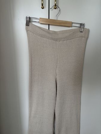 Strickhose H&M gerippt beige Grösse M 1x getragen