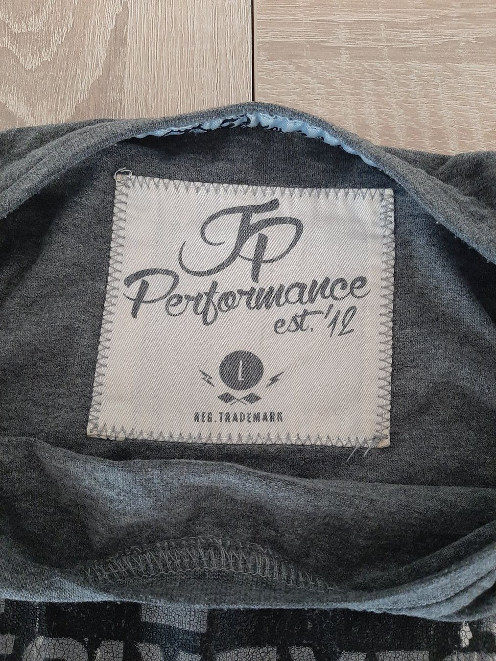 T-shirt: Herren T-Shirt Gr. L grau, TP Performance – Usato da Menziken venduto da Rien1 5