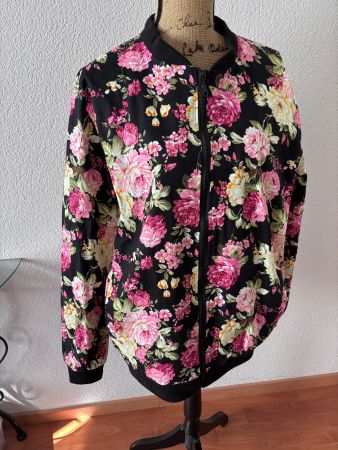 Asiatische Designer Jacke mit Blumenmotiv Grösse L/XL