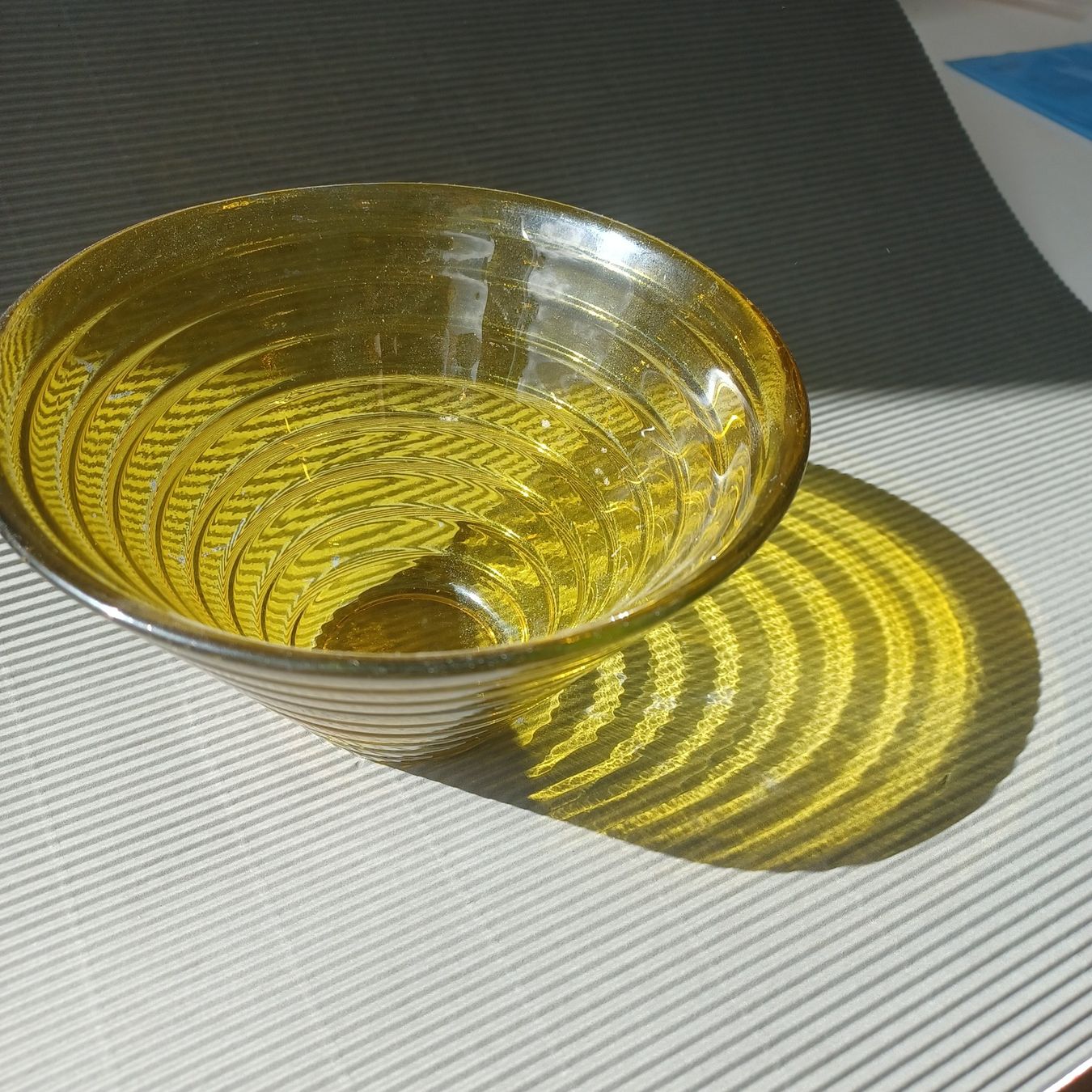 Bicchieri: GLASSCHALE  Gelb – Usato da Zürich venduto da Bellabo 3