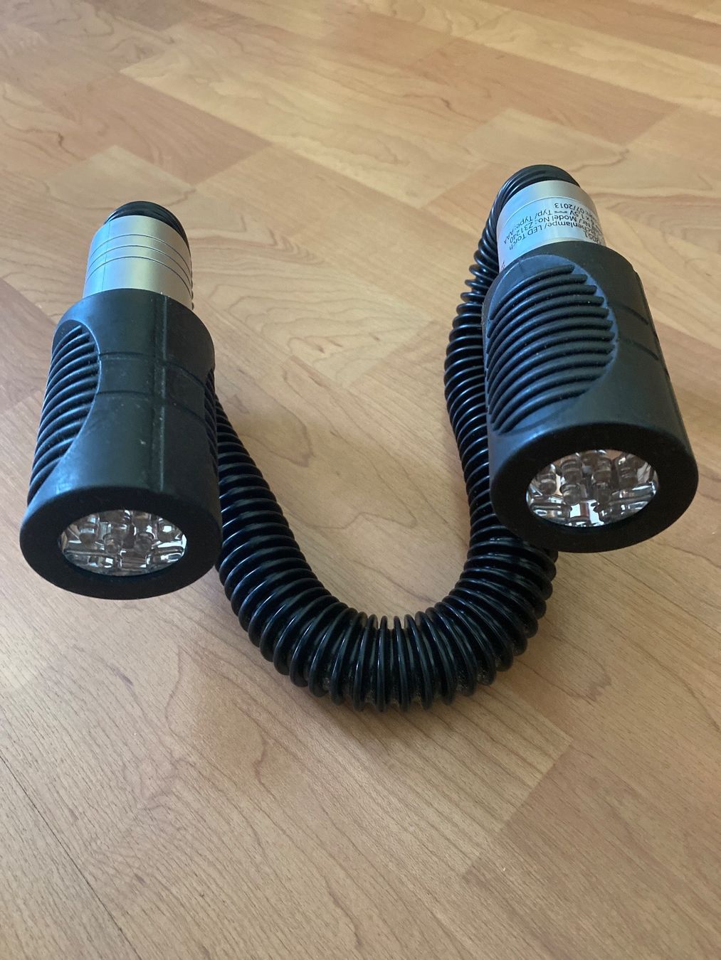 Lampen: Doppel LED Lampe verstellbar – Gebraucht aus Mülligen von Flockenstiel 1