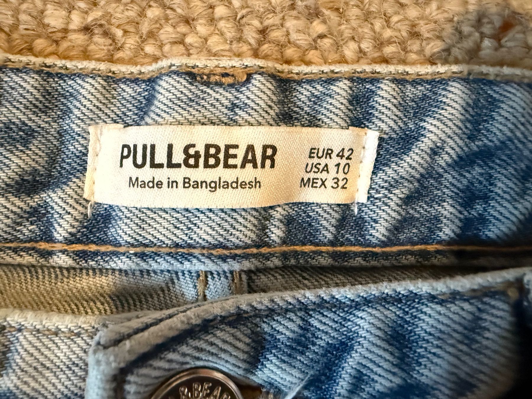 Jeans: Pull&Bear Jeans, Wide Leg, Grösse 42, Top Zustand! – Usato da Hundwil venduto da Sandysan1702 2