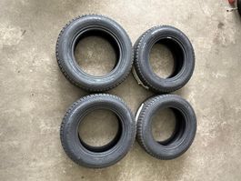04x Winter Pneu 225/65R16c