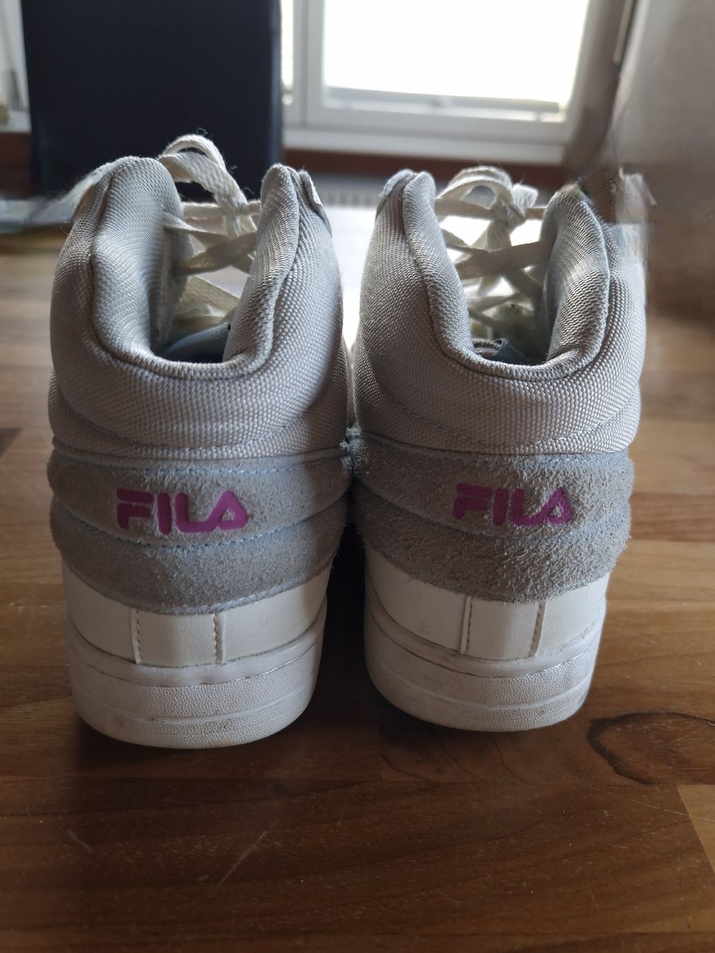 Fila Scarpe per ragazze: Fila Sneaker weiss in Grösse 40 – Usato da Niederscherli venduto da 20sydney02 3