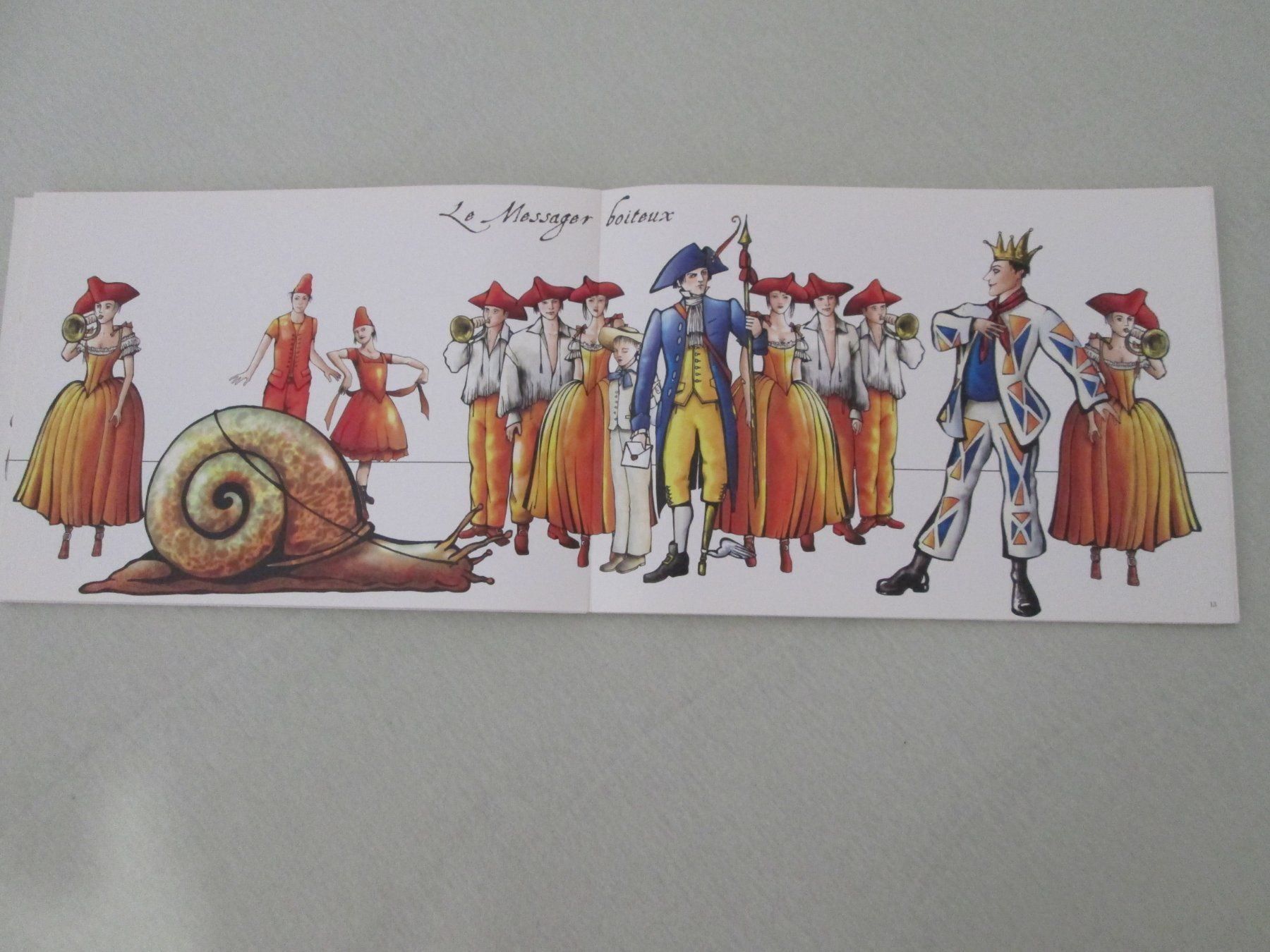 Libri: Les Costumes et les Troupes – Usato da Neuchâtel venduto da Dualseele 7