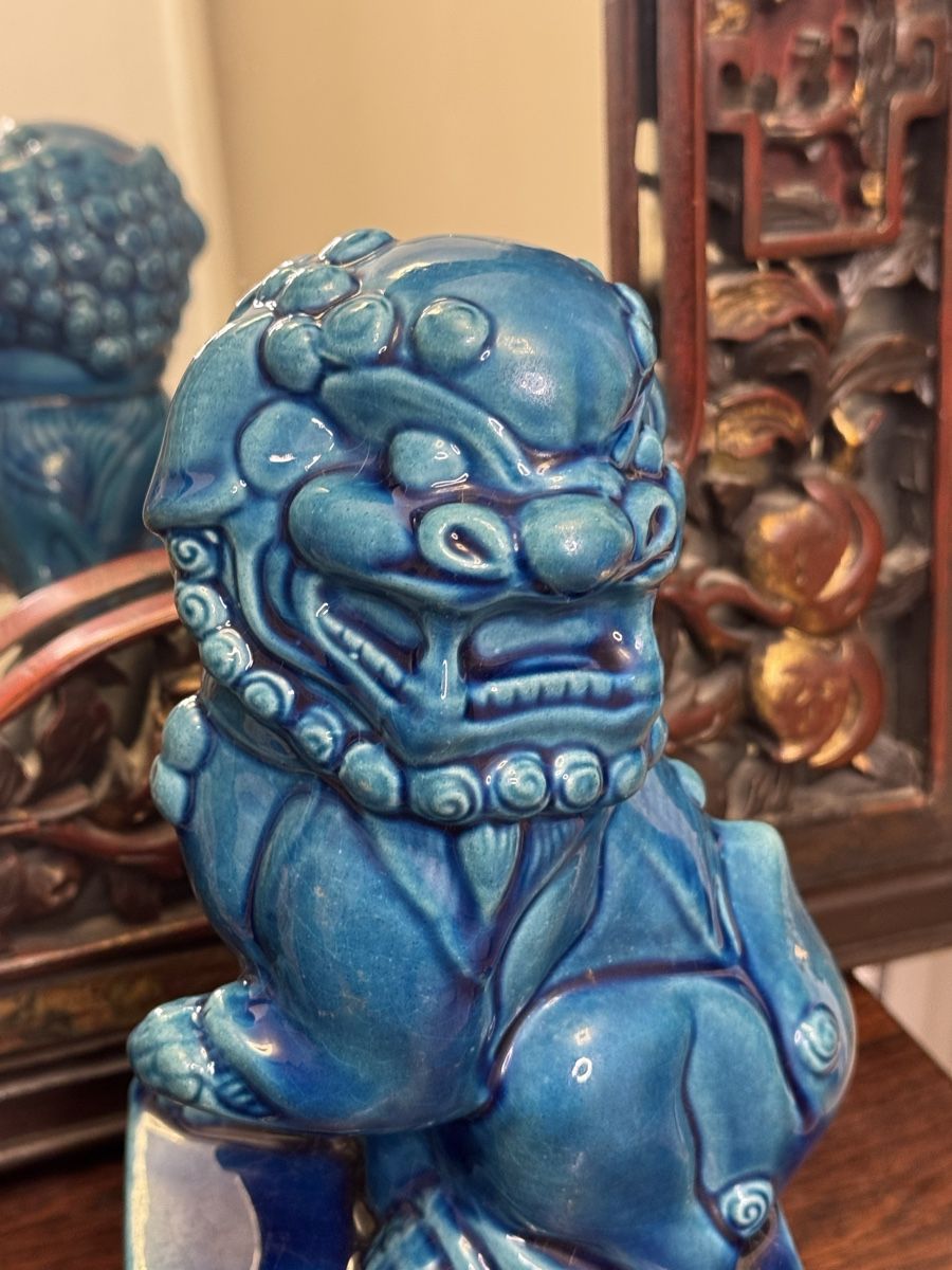 Figuren: Antique Chinese Blue Ceramic Foo Dog Lion temple lowe – Gebraucht aus Zuerich von EMANUELEFEDERICO 1