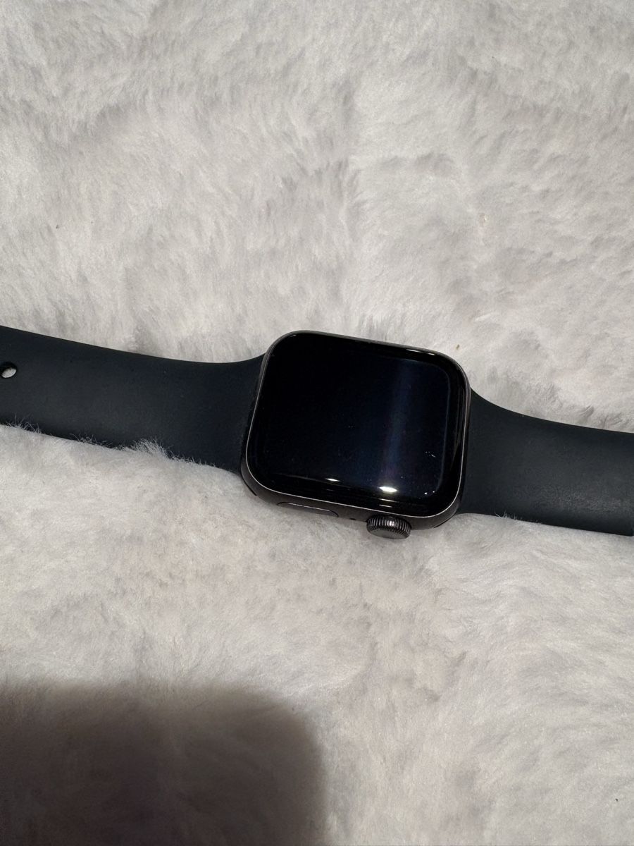 Apple Smartwatch: Apple Watch SE – D'occasion à Zürich par k96_5bj8 3