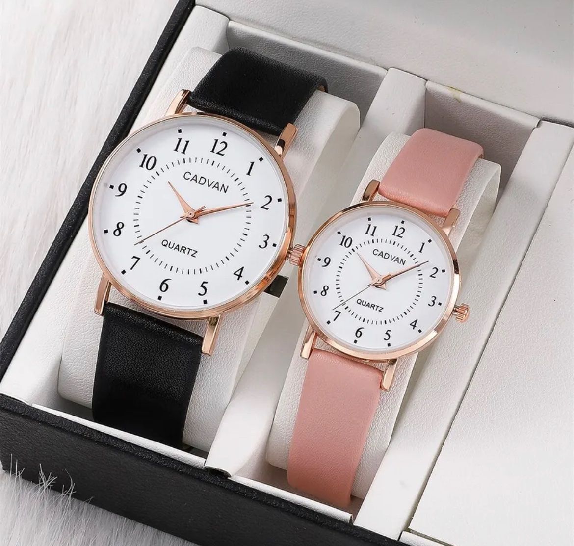 Orologi: Armbanduhr • Full set – Nuovo e nell'imballaggio originale da Oberegg venduto da Alepokemon