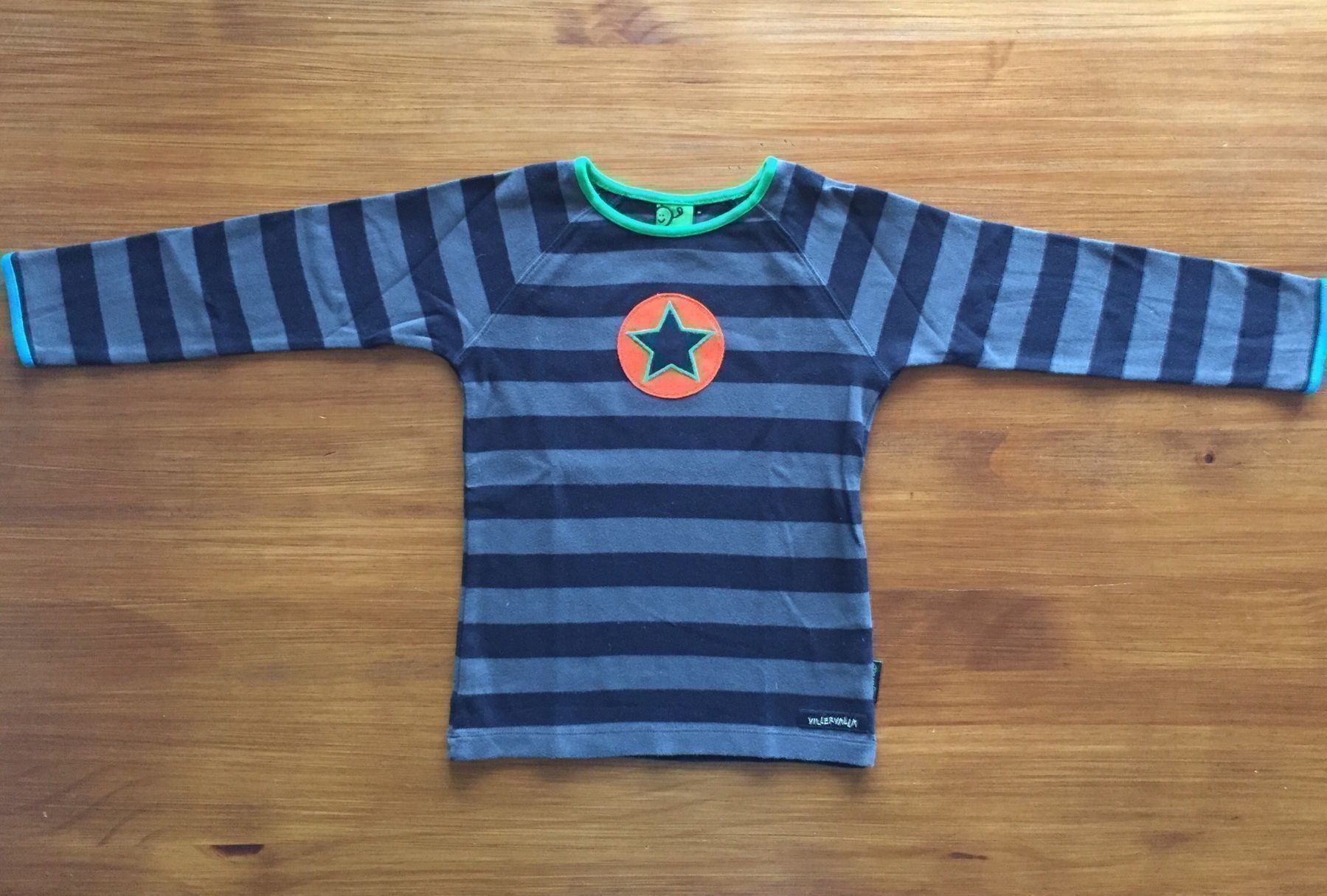 Villervalla Pullover & Sweatshirts: Villervalla Langarmshirt Stern – Gebraucht aus Urdorf von Bets4