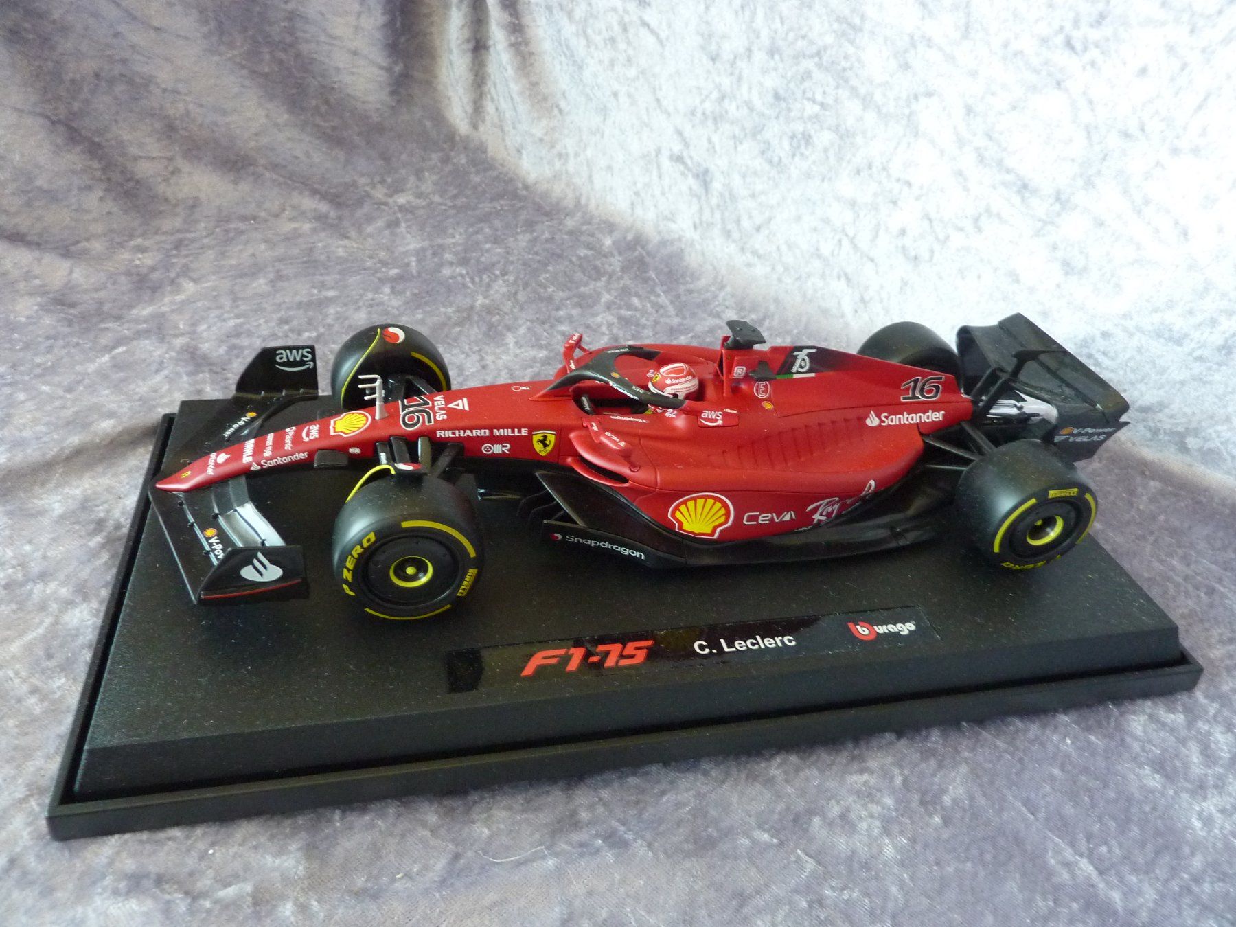 Ferrari Modellini d'auto: Ferrari F1-75 C.Leclerc #16 1:18 – Nuovo (secondo la descrizione) da Dürrenäsch venduto da modellautos4you 3