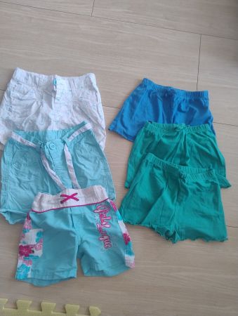 Kurze Hosen Gr. 98