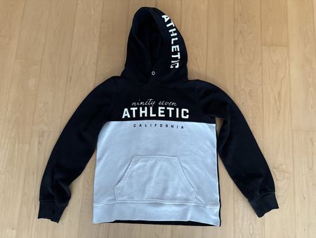 Kapuzen Pulli H&M Gr. 146/152
