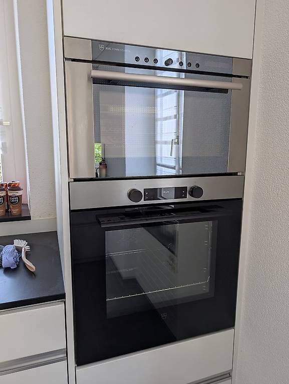 Cuisines complètes: Einbauküche mit neuwertigem Kühlschrank & Backofen – D'occasion à Sirnach par Akira10 4