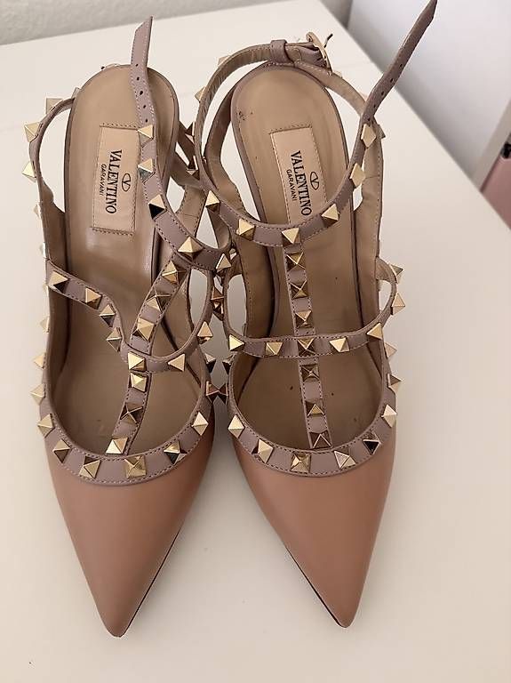 Scarpe da donna: Designer Schuhe  – Usato da Schänis venduto da mar_7jsd 1