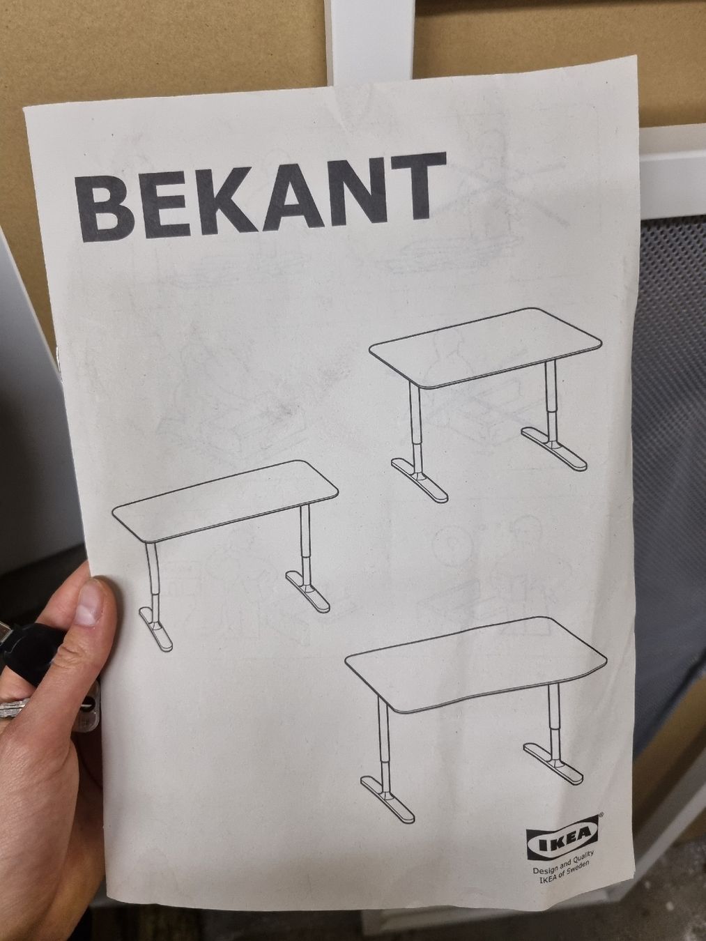 Ikea Scrivanie: IKEA BEKANT Schreibtisch, Eichenoptik  – Usato da Basel venduto da mik_sz9z 1