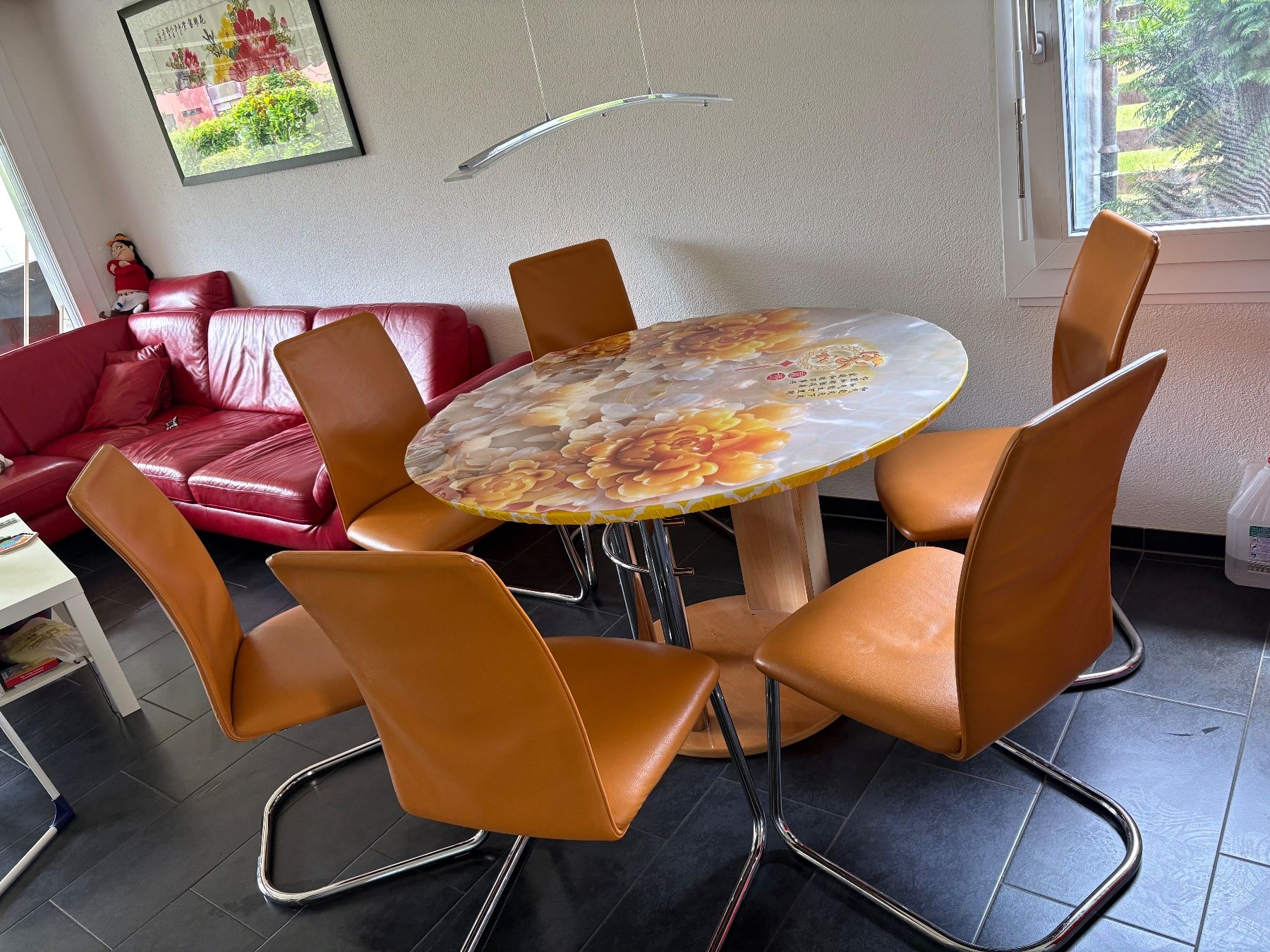 Set di tavolo e panche: Ausziehbarer Esstisch mit oder ohne Stühle – Usato da Reichenburg venduto da libewei 2