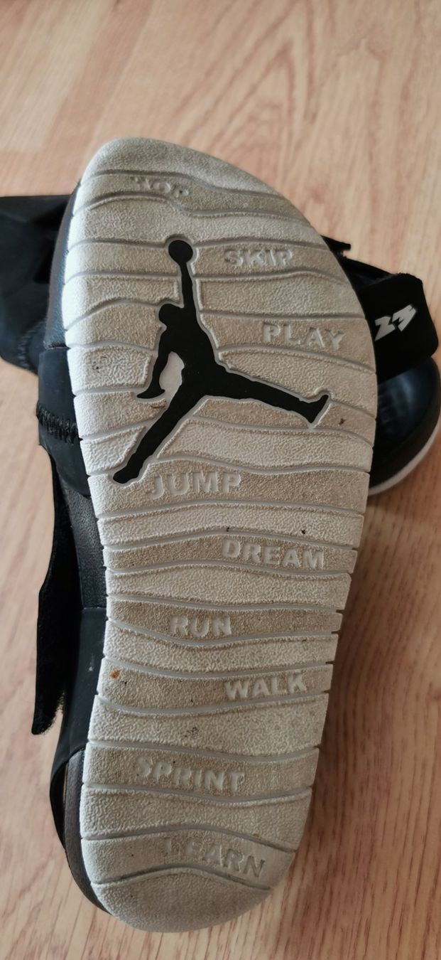 Jordan Scarpe per ragazzi: Jordan Kinder Schuhe Gr 32 – Usato da Schlieren venduto da vlalif 3