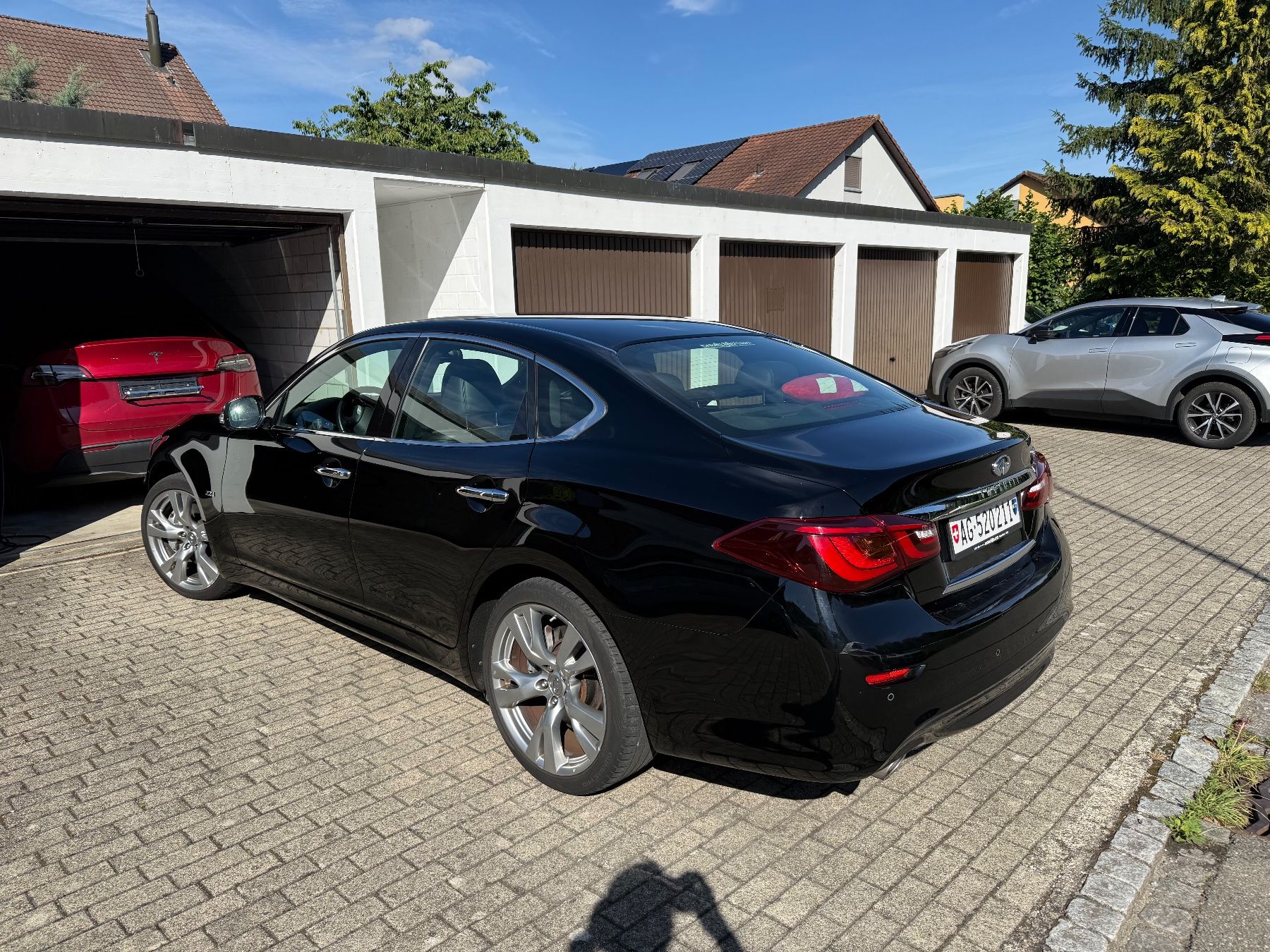 Infiniti Automobili: Infiniti Q70 Sport Tech 2.2d – Usato da Rietheim venduto da 0815anno 3