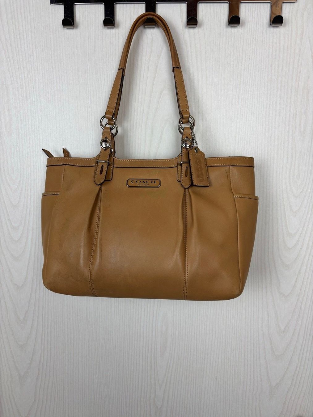 Coach Borse da donna: Coach Leather Tote Bag – Usato da Tägerwilen venduto da Akh.Boutique