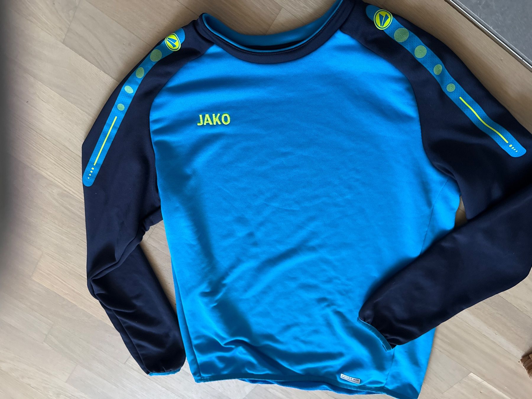 Jako Pullover & Sweatshirts: JAKO SPORT PULLI, Gr. XS – Gebraucht aus Amriswil von used2use 1