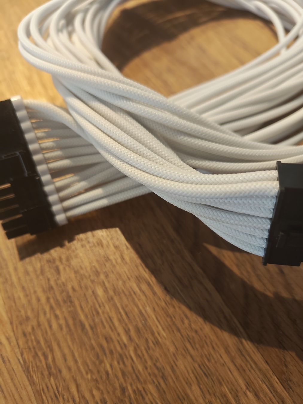 Cablemod Kabel: CableMod ModMesh Sleeving Kit weiss neu OVP – Neu und originalverpackt aus Sargans von ver_ncy5 1