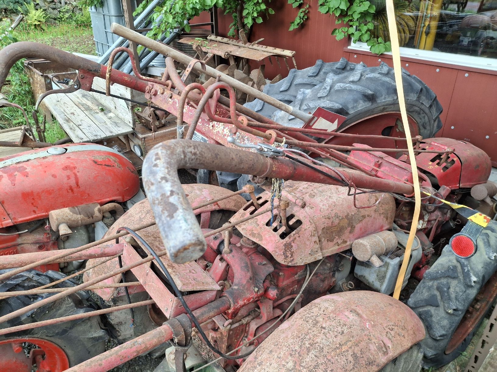 Bucher Tutte le macchine: 5 Bucher KT 10 mit anbaugerätte – Difettoso da Alt St. Johann venduto da iderf27 9