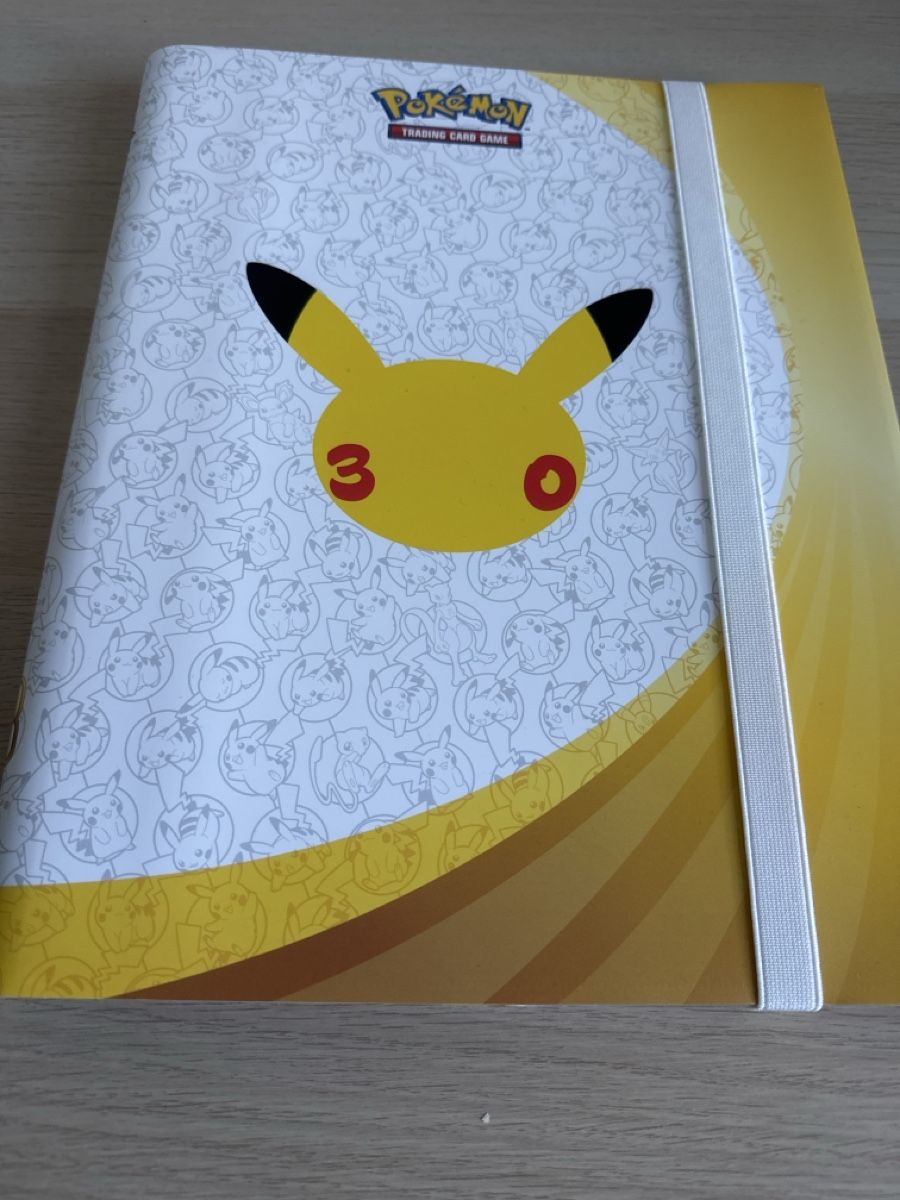 Pokémon Sammelbilder & Trading cards: Pokemon 30th anniversary blinder – Neu (gemäss Beschreibung) aus Ostermundigen von Devrim_1994