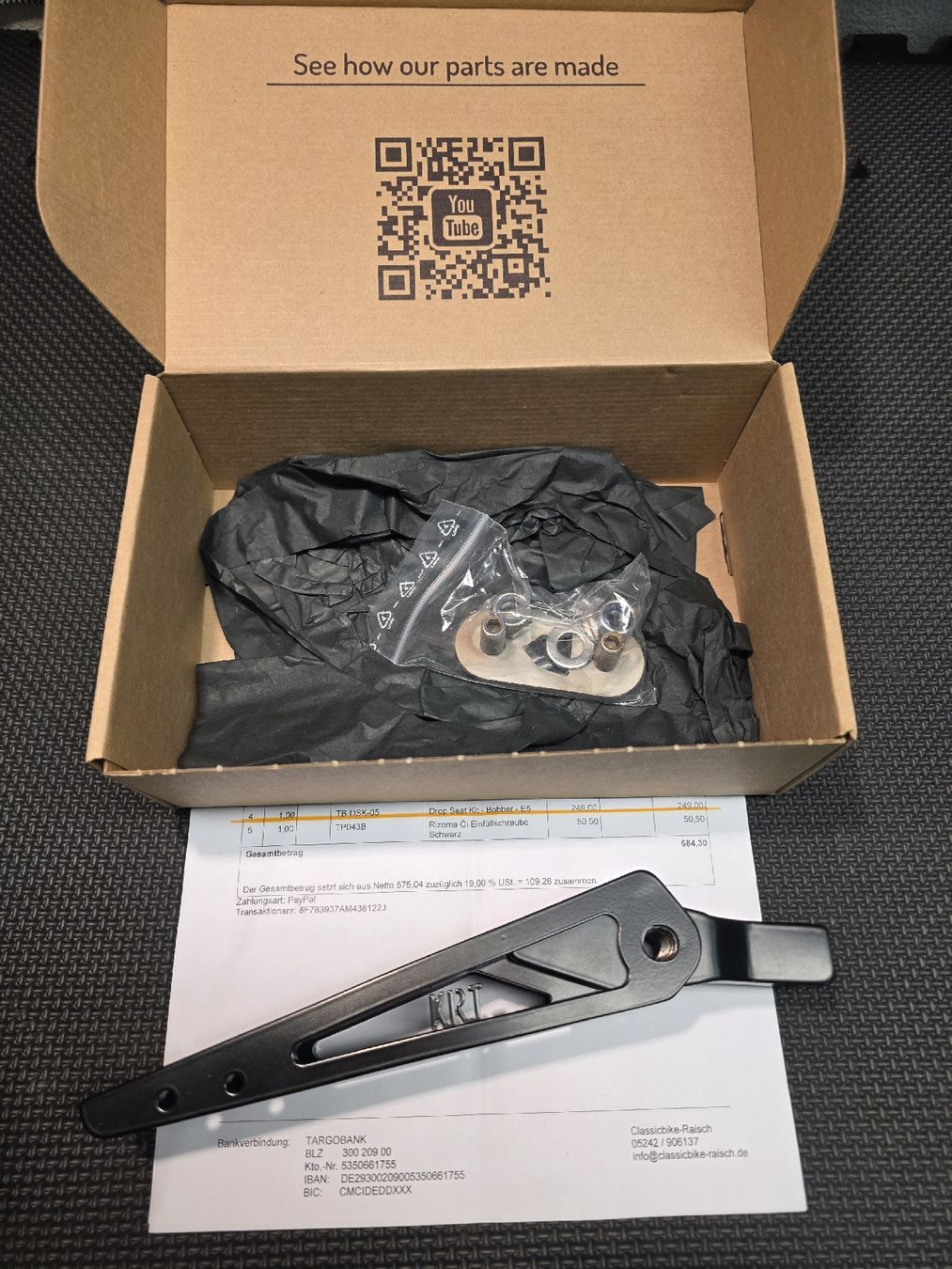 Triumph Tutti i ricambio per moto: Triumph Bonneville Bobber Drop Seat Kit – Nuovo e nell'imballaggio originale da Opfertshofen SH venduto da dav_mg6d