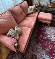 Canapé, pouf et 2 fauteuils style Louis XI