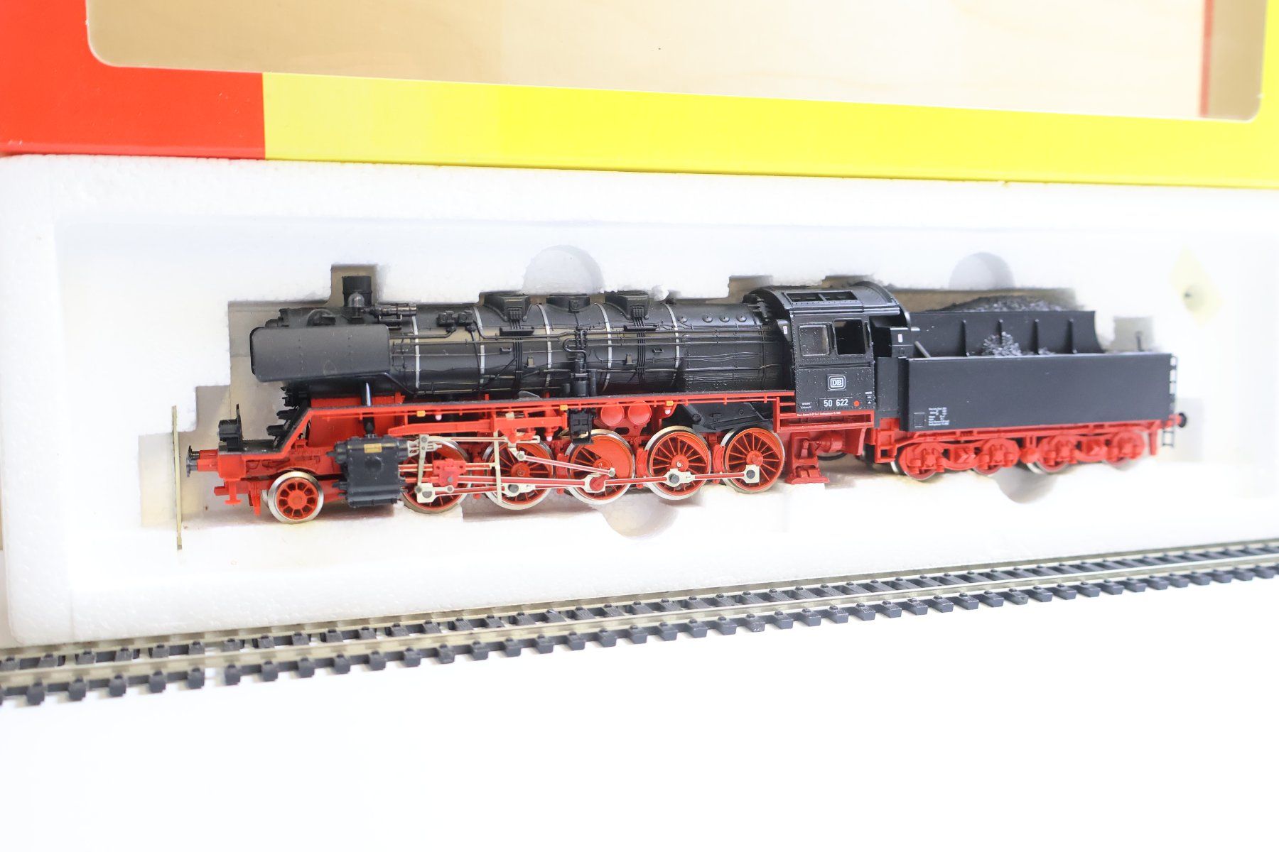 Fleischmann Modelleisenbahnen: Fleischmann grosse Dampflok BR 50 - H0 DC 4805 – Gebraucht aus Winterthur von Monstera 1