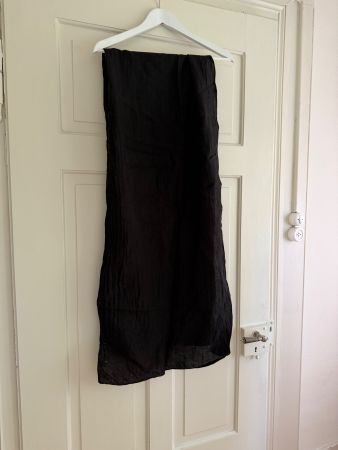 NA-KD Schal schwarz, 100% Leinen