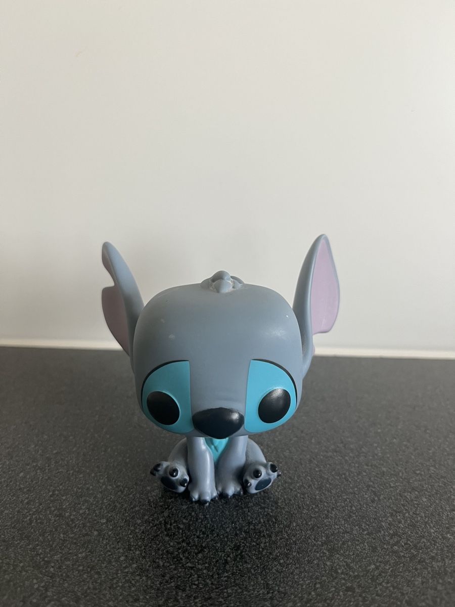 Funko Statuette: Funko Pop Stitch – Usato da Geneve venduto da maremonte
