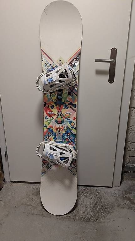 Boards: Snowboard der Marke Salomon mit Bindung – D'occasion à Zürich par nat_zjl8 2