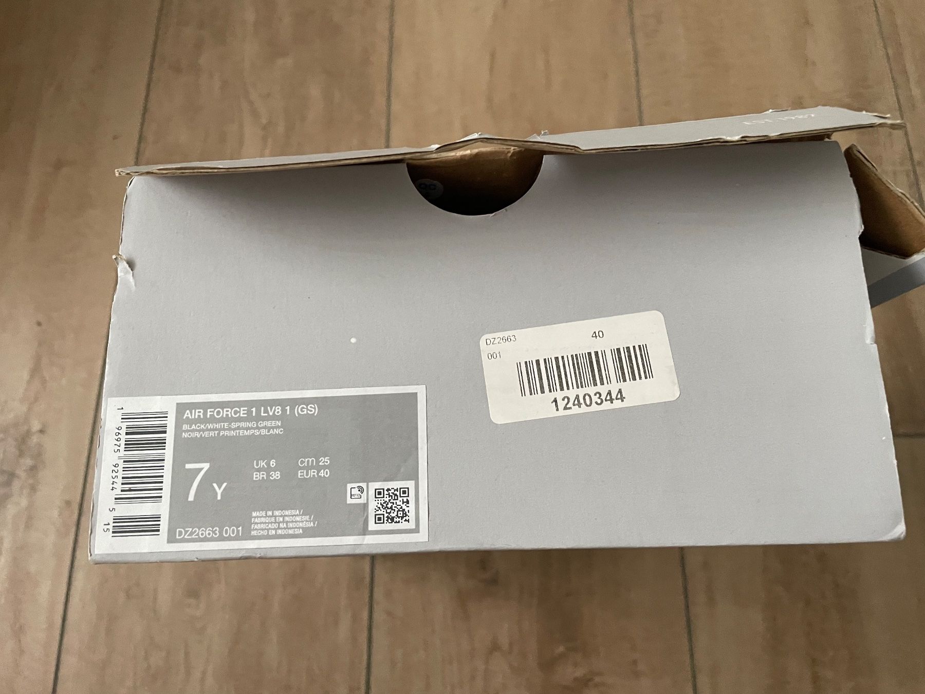 Nike Scarpe per ragazze: Nike Air Force 1 Gr. 40 NEU – Nuovo e nell'imballaggio originale da Waltenschwil venduto da hansnine 5