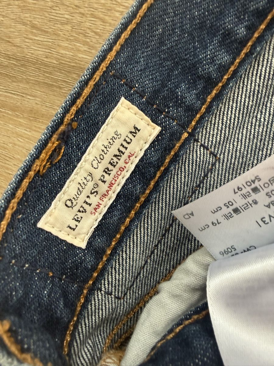 Levi's Jeans: Levi's 501 Denim Shorts W31 – Usato da Winterthur venduto da -BeHappy24- 4