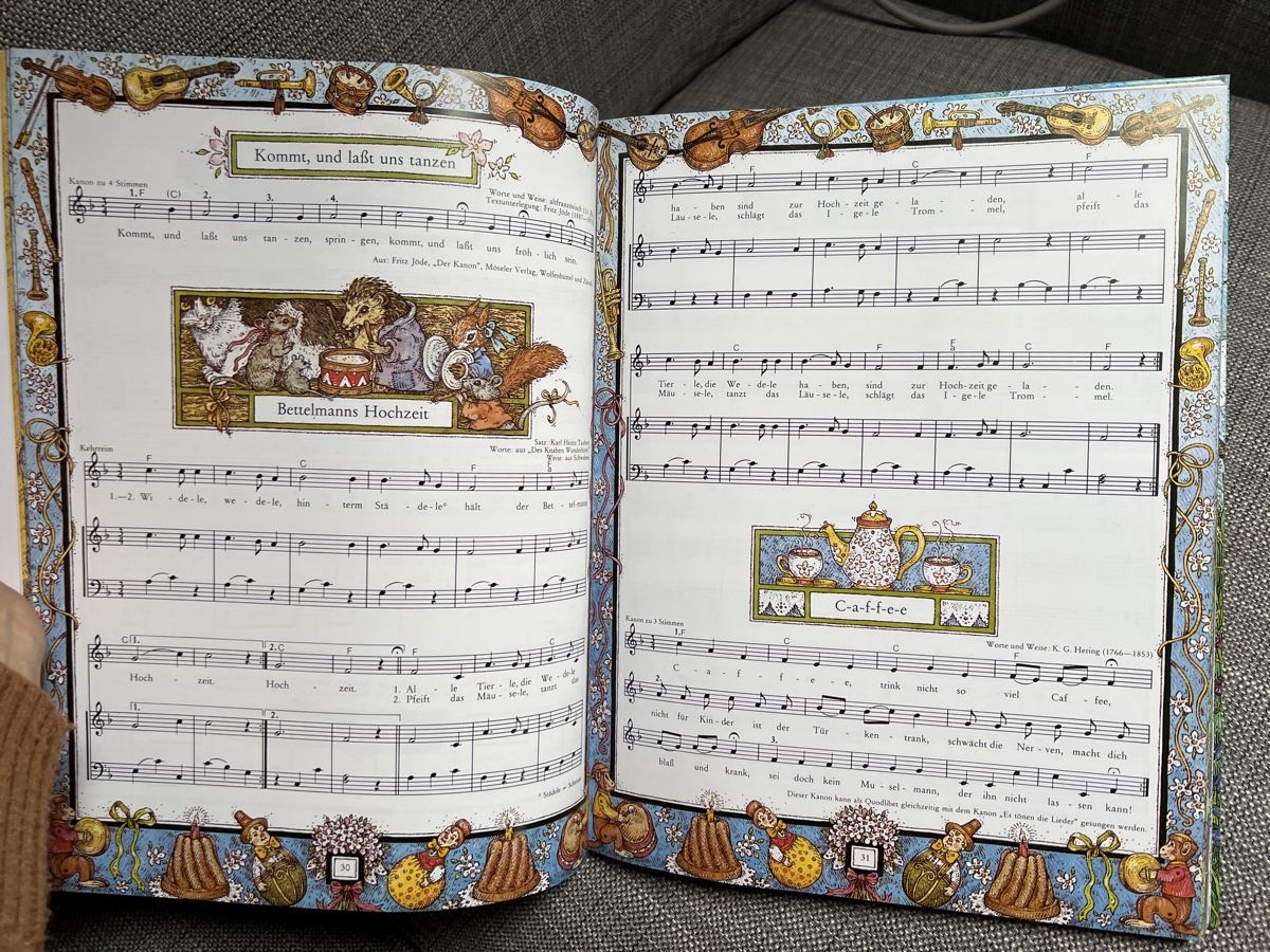 Libri: Kinderliederbuch "Das grosse Buch der..." – Nuovo (secondo la descrizione) da Kirchberg BE venduto da Bergdorf16 7