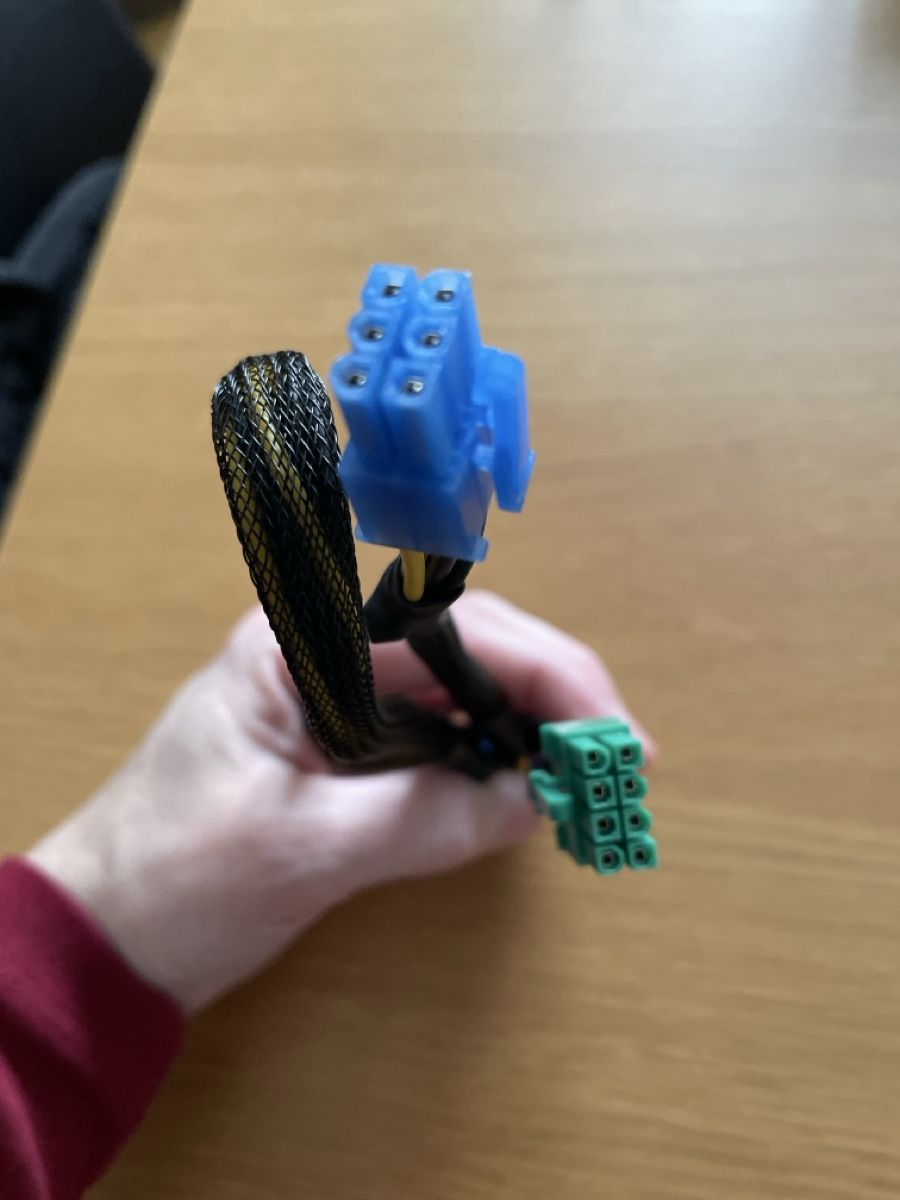 Cavi: PC Netzteil Kabel, GPU Stromkabel, Top Zustand – Nuovo (secondo la descrizione) da Zürich venduto da spo_zxm7 2