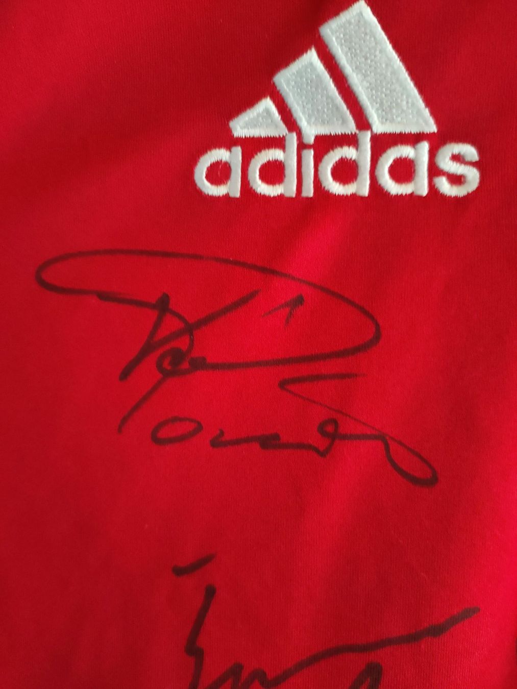 FC Basel Canottiere & Pantaloni: FC Basel Trikot mit Autogrammen – Usato da Leuk Stadt venduto da M56c0n 8