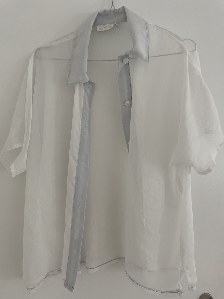 Blusen: Transparente Bluse Gr. 38 – Gebraucht aus Schaffhausen von Kolibri023