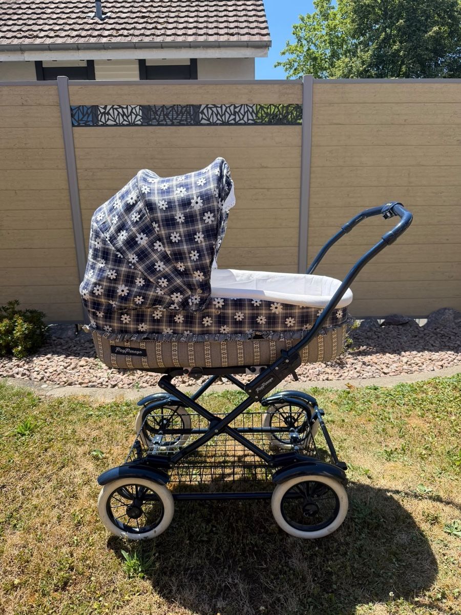 Peg Perego Kinderwagen: Kinderwagen Retro Stoff Blumenmuster – Gebraucht aus Reiden von ste_l659